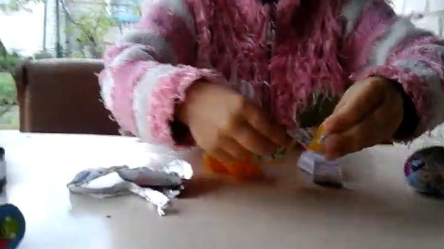 Kinder Surprise (2) Angry Birds and My Little Pony смотреть онлайн