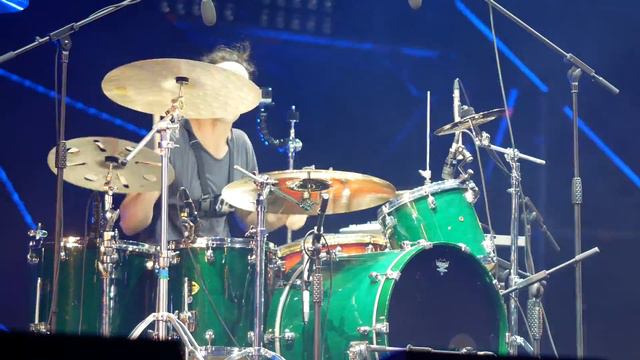 2016 Seoul Drum Festival 160528 Aric Improta (Panasonic GX85 UHD 4K. 3840*2160 30p) смотреть онлайн