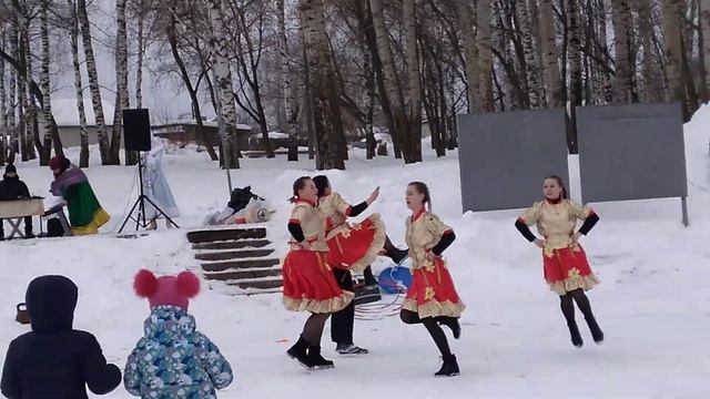 ТАНЦЫ ИЗ МАСЛЕНИЦЫ !! смотреть онлайн