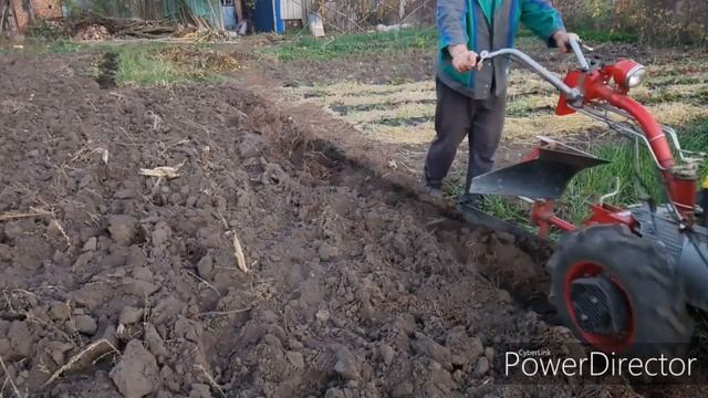 Пашем сидераты. Кое что о настройках. Reversible plow. смотреть онлайн