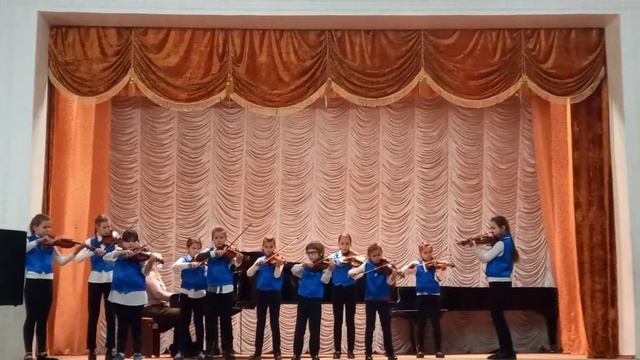 Олександр Гоноболин "Лютий - колискова хурделиці". Ісаак Дунаєвський "Полька". смотреть онлайн