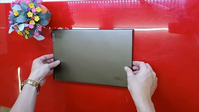 Unbox Laptop Lenovo Yoga Slim 7 14ITL05 82A3002QVN смотреть онлайн