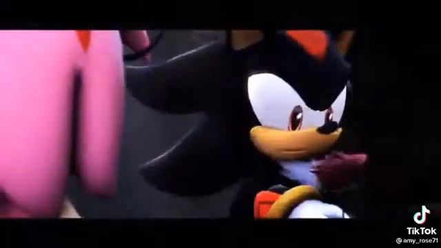 ЭМИ РАЗВЕ ТЫ НЕ В КУРСЕ ЧТО ЛЕТО УЖЕ НА КОНЦЕ И ОДЕВАТЬСЯ НАДО ТЕПЛЕЕ смотреть онлайн