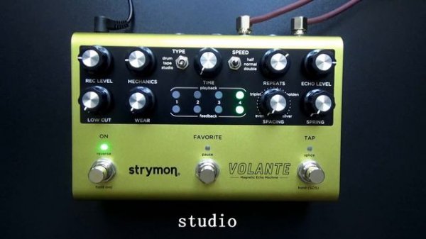 Strymon Volante vs. Soundtoys Echoboy VST Plugin