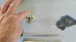 Клей-пена и пистолет! Надо ли промывать и продувать!