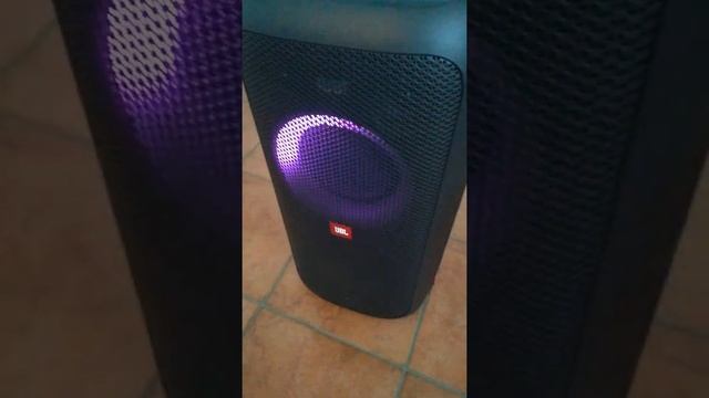 JBL Partybox 100 Kick Bass // music lion // смотреть онлайн