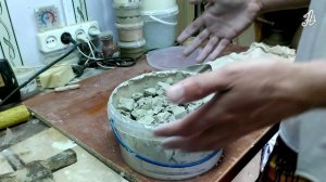 Как увлажнить глину, если она немного пересохла