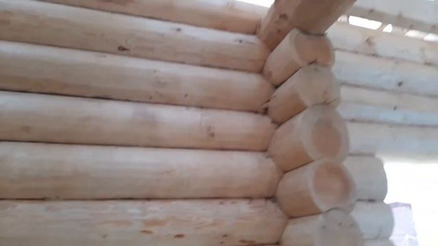 Окончание строительства рубленного дома начало возведение листовой кровли под металлочерепицы смотреть онлайн