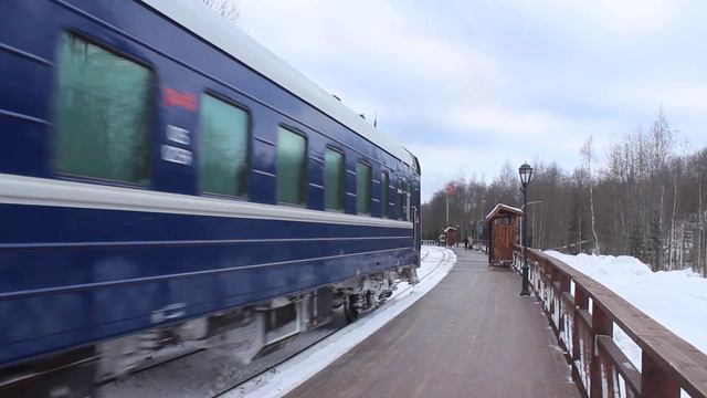 Паровоз Л-3313 с составом "Рускеальский Экспресс" на станции "Горный Парк "Рускеала" смотреть онлайн