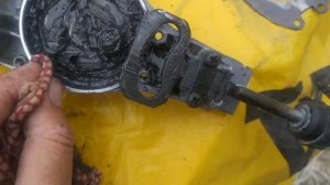 Разборка и смазка редуктора сабельной пилы