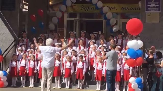 «Школьные годы» хор «Счастливое детство» г. Краснодар 1 сентября 2019 года смотреть онлайн