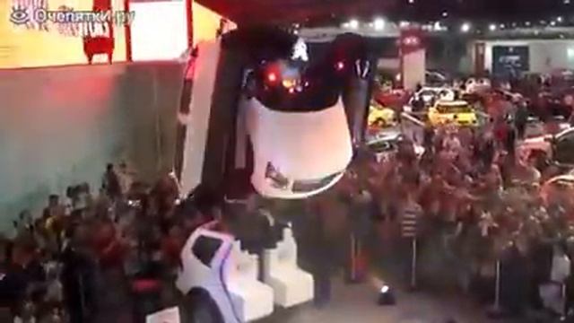 Настоящий автобот! смотреть онлайн