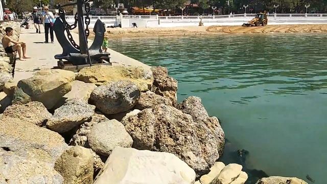 #Геленджик СЕГОДНЯ МНОГО ЛЮДЕЙ НА МОРЕ смотреть онлайн