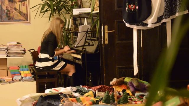 Mares Hanna Blanka - Liszt Ferenc - Un sospiro - a nagybányai Teleki Magyar Házban смотреть онлайн