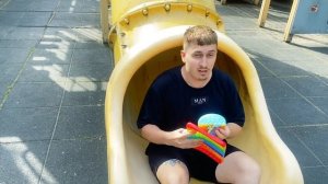 Горка сожрала ДИРЕКТОРА ЮТУБА ? НАКОРМИЛ ГОРКУ ПОП ИТОМ