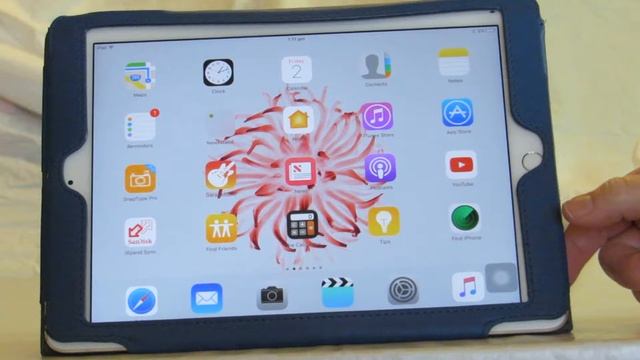 How to use Magnify and Zoom on an iPad смотреть онлайн