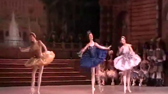 SLEEPING BEAUTY - PAS DE QUATRE смотреть онлайн