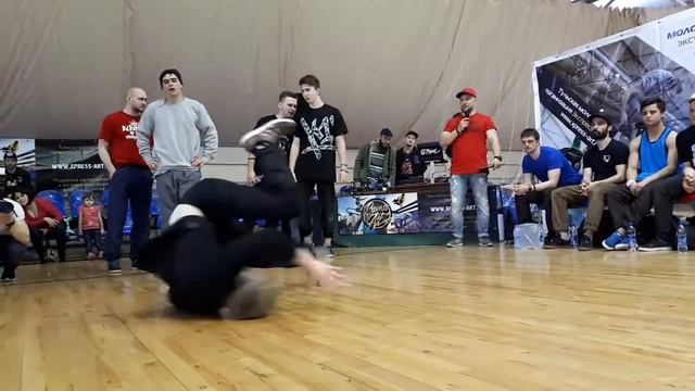 LEE и ЯРИК vs ??? | 1/8 FINAL | EXPRESS BATTLE 2018 | ТУЛА смотреть онлайн