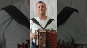 Прекрасные  Мордовские песни  под гармонь.