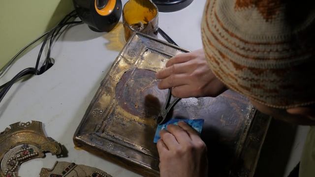 «Русская Икона. Показывает Андрей Болдырев». 84. Илья Боровиков открывает новоприобретенную икону. смотреть онлайн