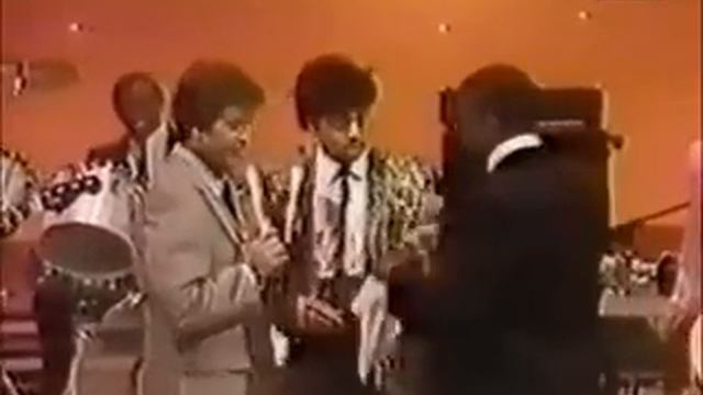 Morris Day & The Time - The Walk & 777 9311 смотреть онлайн