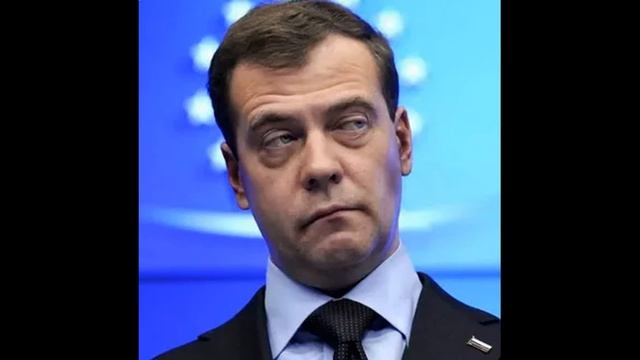 Медведев утвердил правила расчёта прожиточного минимума пенсионеров смотреть онлайн