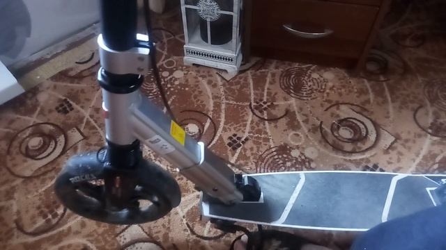 МОЙ ПЕРВЫЙ САМОКАТ - ROCES 200 смотреть онлайн