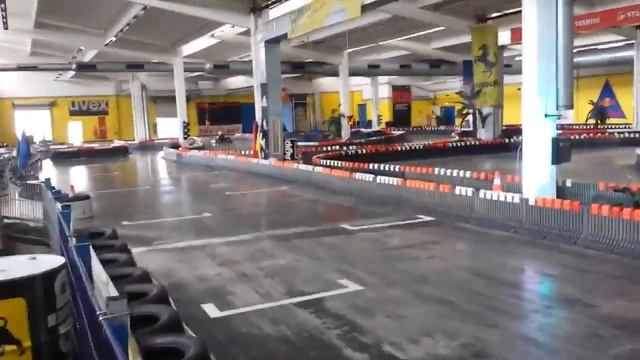 Картинг Formula-Nürnberg в Нюрнберге смотреть онлайн