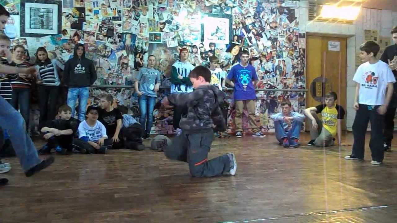 Bm Kid's Vs Tymen (funk Baby 2013) - #bboy #bgirl #breakdance