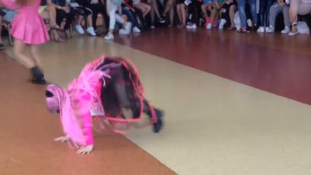 Jazz-Funk дети. Алиса танцует Джаз-фанк. Наши соревнования смотреть онлайн