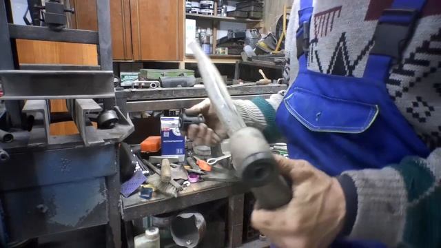 TOYOTA RAV4 Замена Сайлентблоков своими силами | Лень двигатель прогресса смотреть онлайн