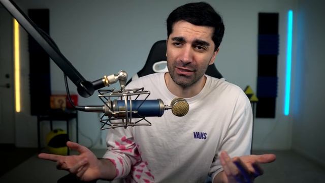 Busting Software Developer Myths смотреть онлайн