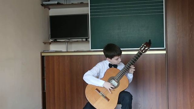Мартынов Руслан, ДШИ №55, г. Новокузнецк Кенгуру играет в мяч смотреть онлайн