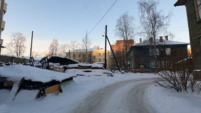 Архангельск, прогулка по дворам. Русский север смотреть онлайн