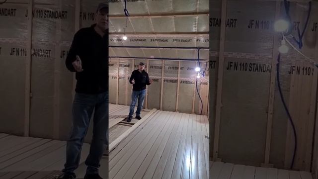 красим вагонку до монтажа #деревянныйдом #wood #строимвклину #отделкасруба #ремонт #красимдом #дача смотреть онлайн