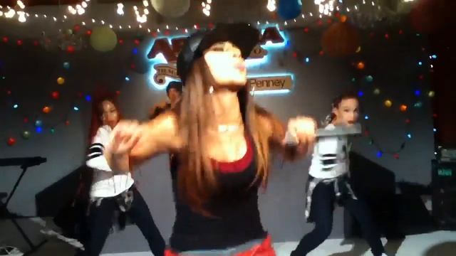 Becky G - "Built For This" Arizona Jean Co. смотреть онлайн