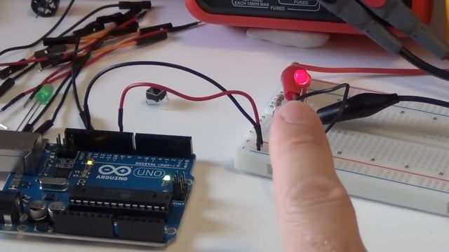 UNI-T UT81B Scopemeter and Arduino Teaser смотреть онлайн