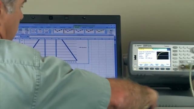 33500 Series Waveform Generator Generating Waveforms from Excel смотреть онлайн