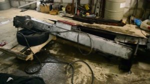 Подъемник для авто в гараж,двухстоечный подъемник