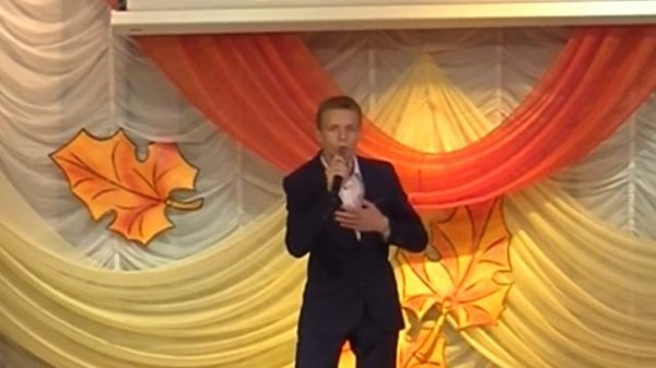 14 Поёт Роман Гриненко МЕДЛЕННО УХОДИТ ОСЕНЬ