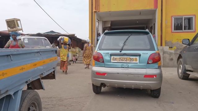 INSIDE LOCAL FOOD MARKET IN GHANA ACCRA, AFRICA
