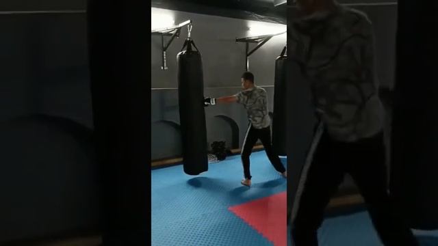 Камыстинский парень Амир Булатов открыл свою школу ММА в Костанае. PITBULL MMA