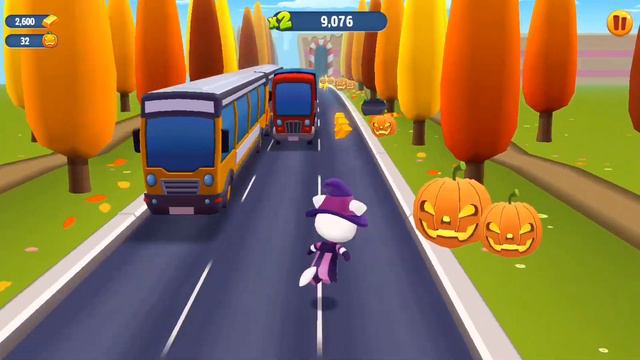 Talking Tom Gold Run New Update Halloween Treats Event | Witch Angela vs Roy Raccoon смотреть онлайн