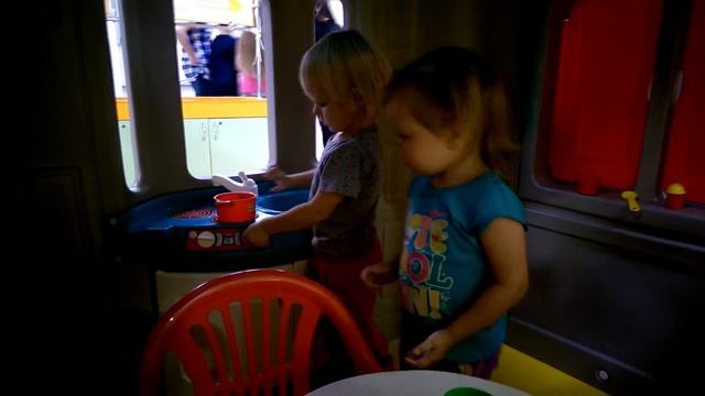 Страна чудес. Детский развлекательный центр.