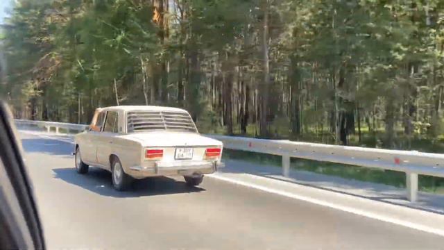 ВАЗ-2103 смотреть онлайн