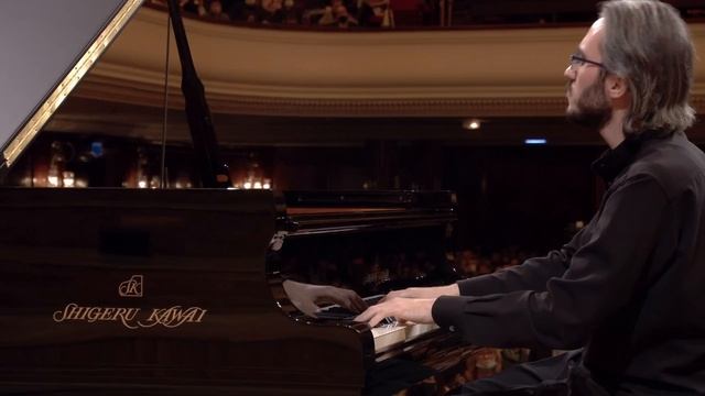 ALEXANDER GADJIEV – Polonaise-Fantasy in A flat major, Op. 61 (18th Chopin Competition, third stage смотреть онлайн