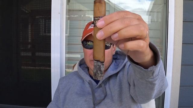 Java Latte flavored cigar by Drew Estate and Rocky Patel - Bonus added blooper смотреть онлайн