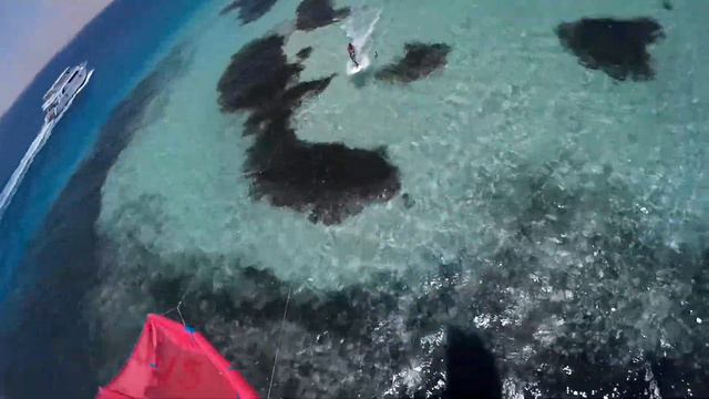 Kitesurfing at Utopia Island (Tobia Island) in Egypt, Soma Bay смотреть онлайн