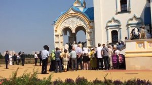 Патриарх Кирилл освятил храм в честь иконы Божией Матери «Неувядаемый Цвет» в поселке Рублево