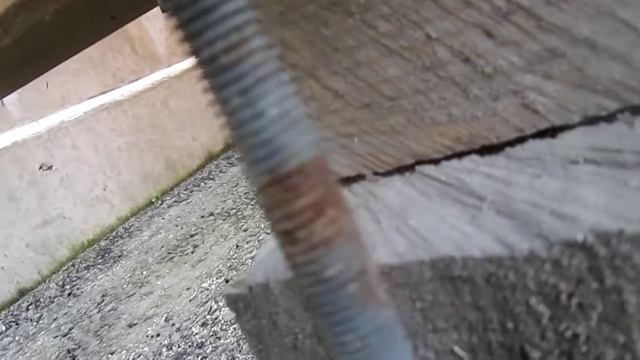 Применение некачественных шпилек для стяжки бруса смотреть онлайн